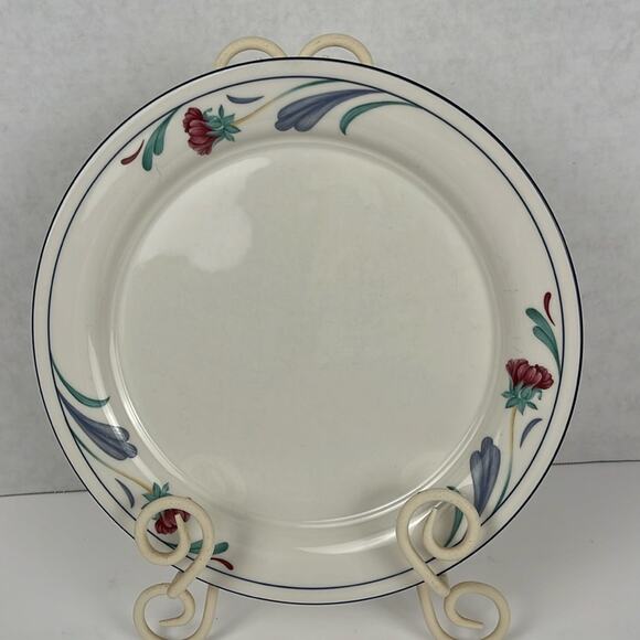 Lenox Chinastone 10.75 Inch Dinner Plate Poppies on Blue Pattern - Picture 1 of 8